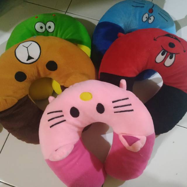 Boneka Bantal Leher