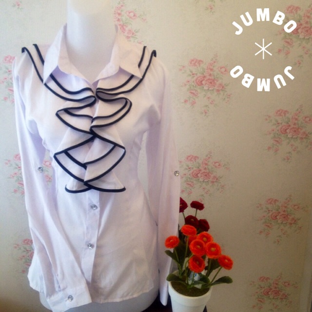 Kemeja blus putih wanita renda hitam jumbo
