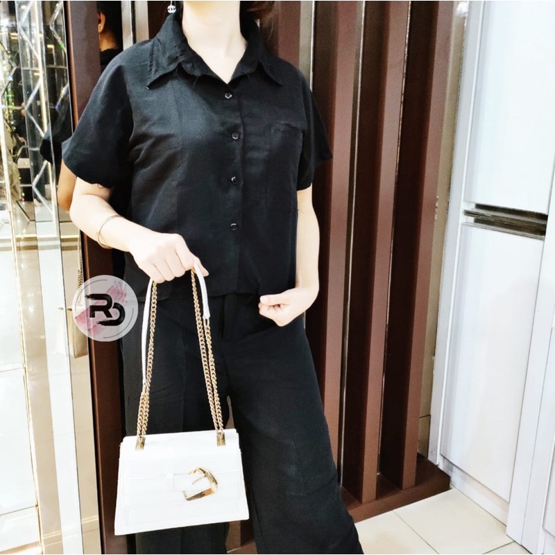 RD FASHION KEMEJA LENGAN PENDEK POLOS