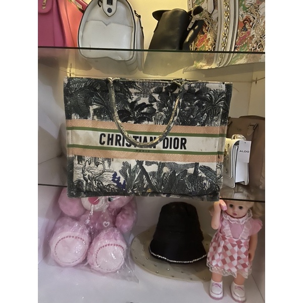 Preloved tas cristian dior