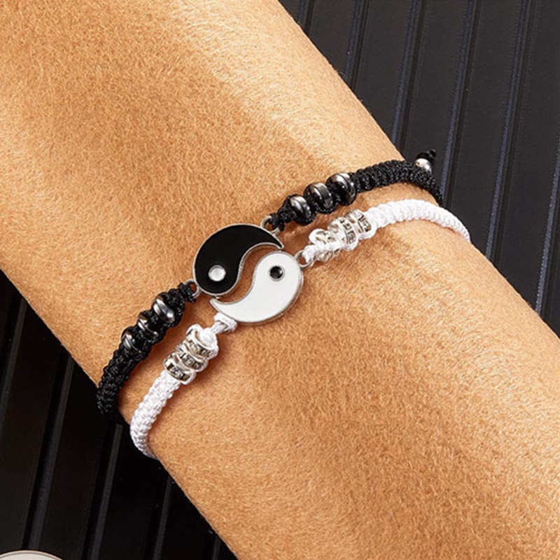 Fancyqube 2pcs / Set Gelang Tali Tenun Tangan Liontin Yin Yang Keberuntungan Bahan Alloy Gaya Cina Retro Tai Chi Balance