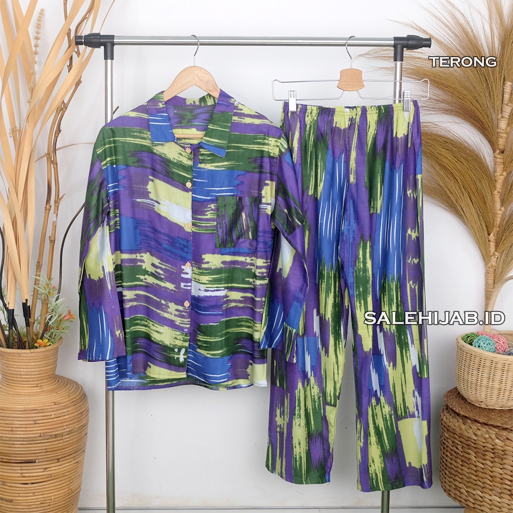 Setelan Baju Tidur Motif Bunga Sepatu / One Set Fashion Wanita Rayon Premium Kode T4 G4 G3 G2-G2 TERONG