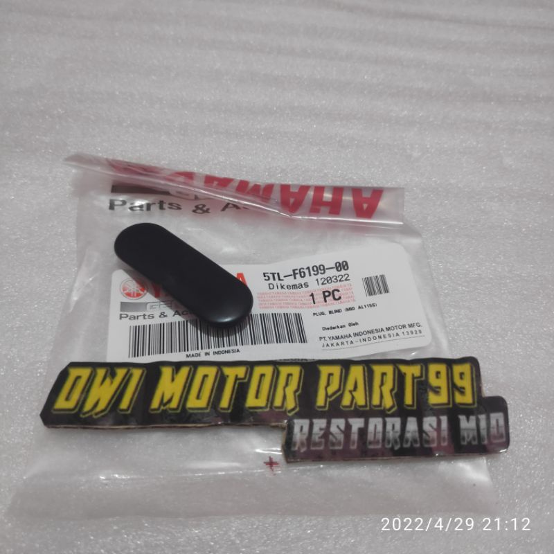 PLUG KARET PENUTUP BOX BAGASI MIO SPORTY SMILE ORIGINAL ORI YAMAHA