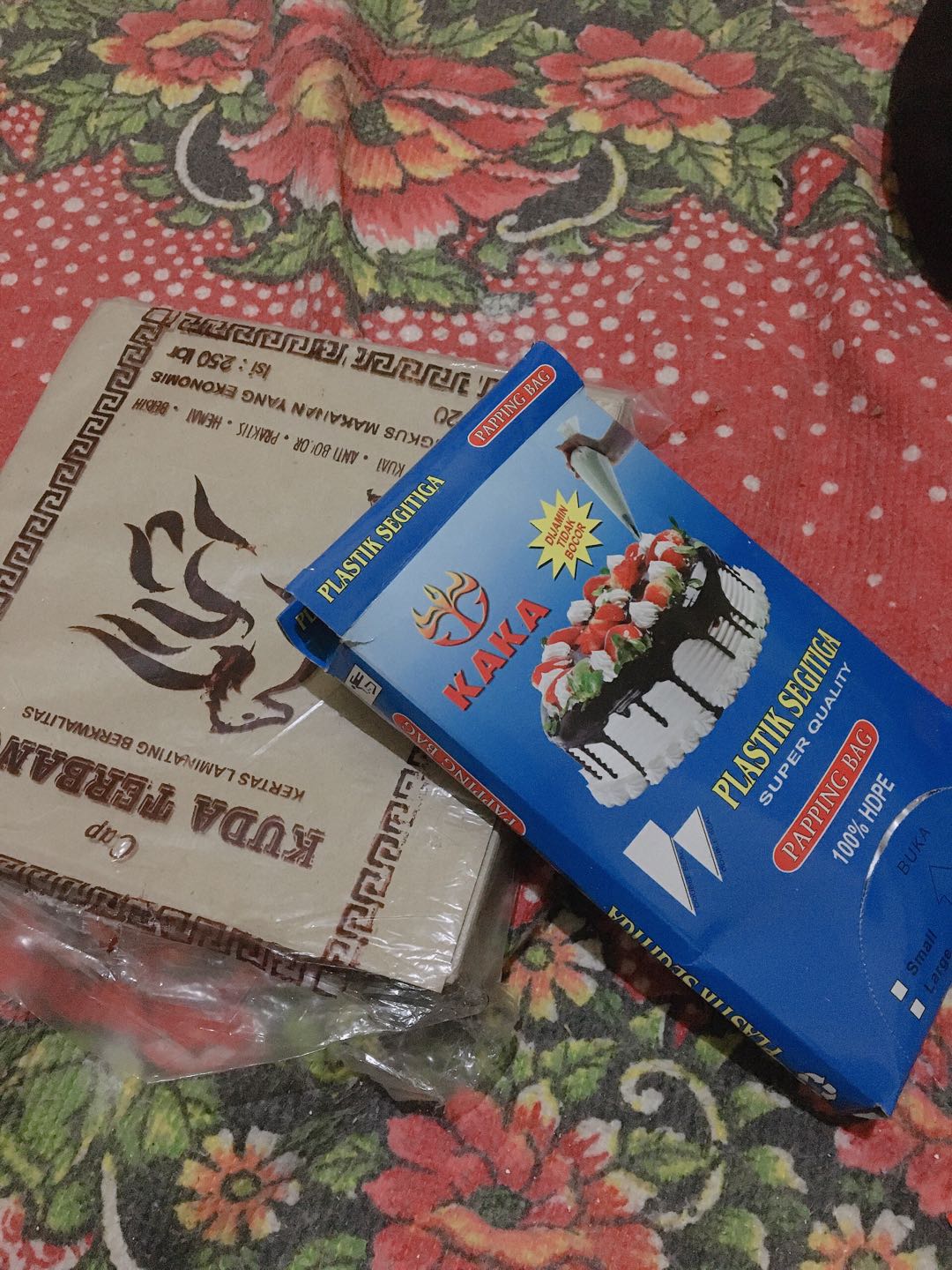 Plastik Segitiga Papping Bag / Plastik Kue / Plastik Ultah Isi 100pcs