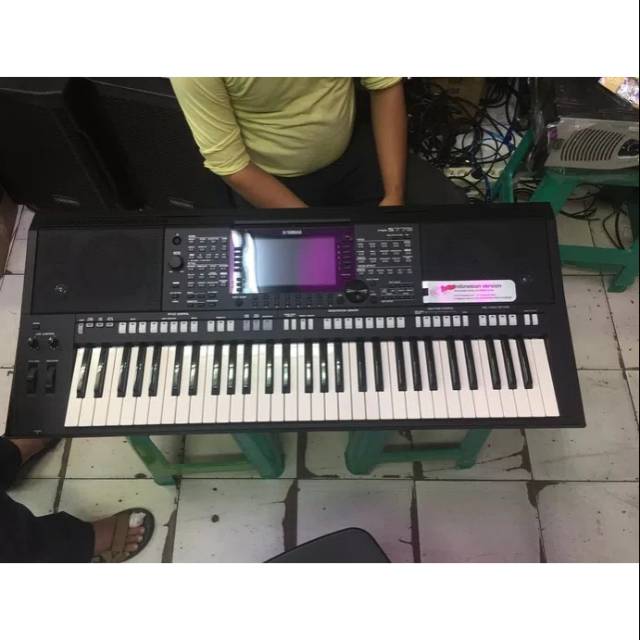 KEYBOARD YAMAHA PSR-S775/ PSRS775/ PSR 775/ PSR S775 GARANSI RESMI YAMAHA INDONESIA