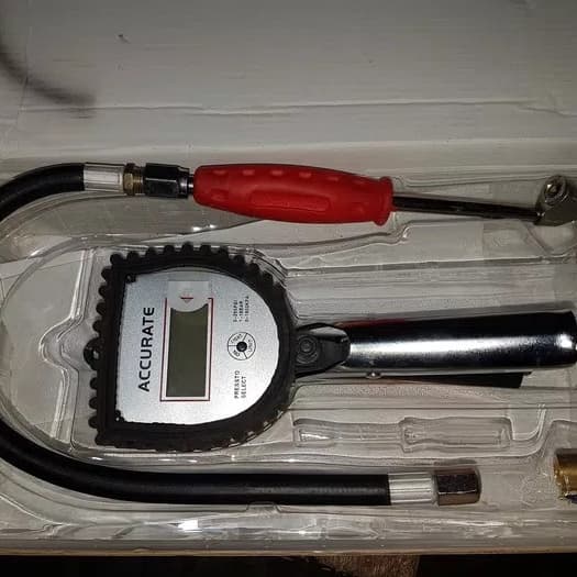 alat pengukur tekanan ban digital