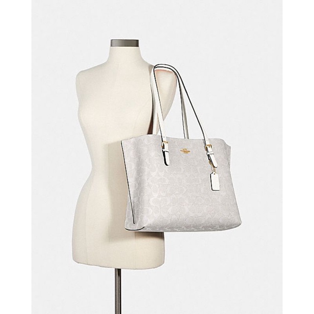 Coach Tote in Signature Canvas Mollie White (C1665)