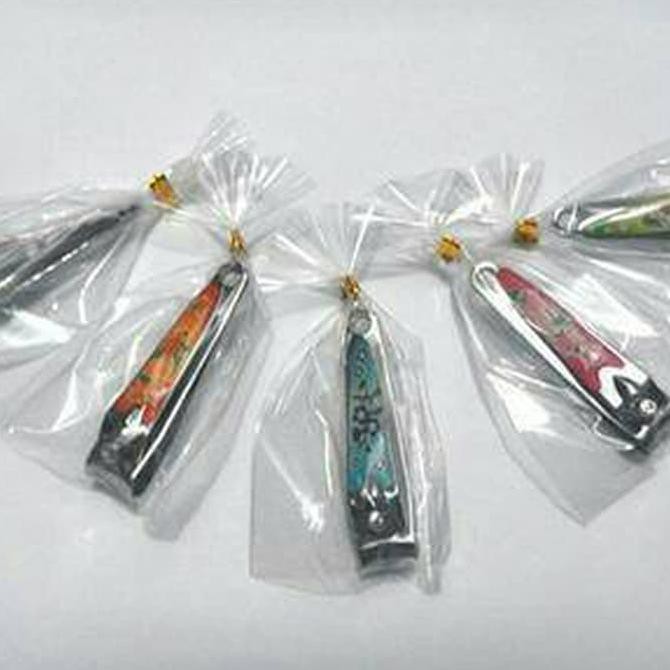 

souvenir gunting kuku TERBAIK
