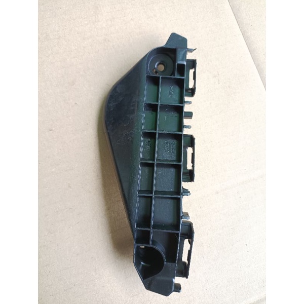 BRACKET BUMPER DEPAN TOYOTA VIOS GEN 3 2014