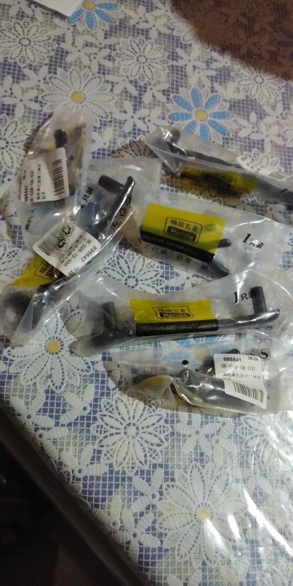 Gagang Pintu Lemari Bentuk Ranting Pohon Antik