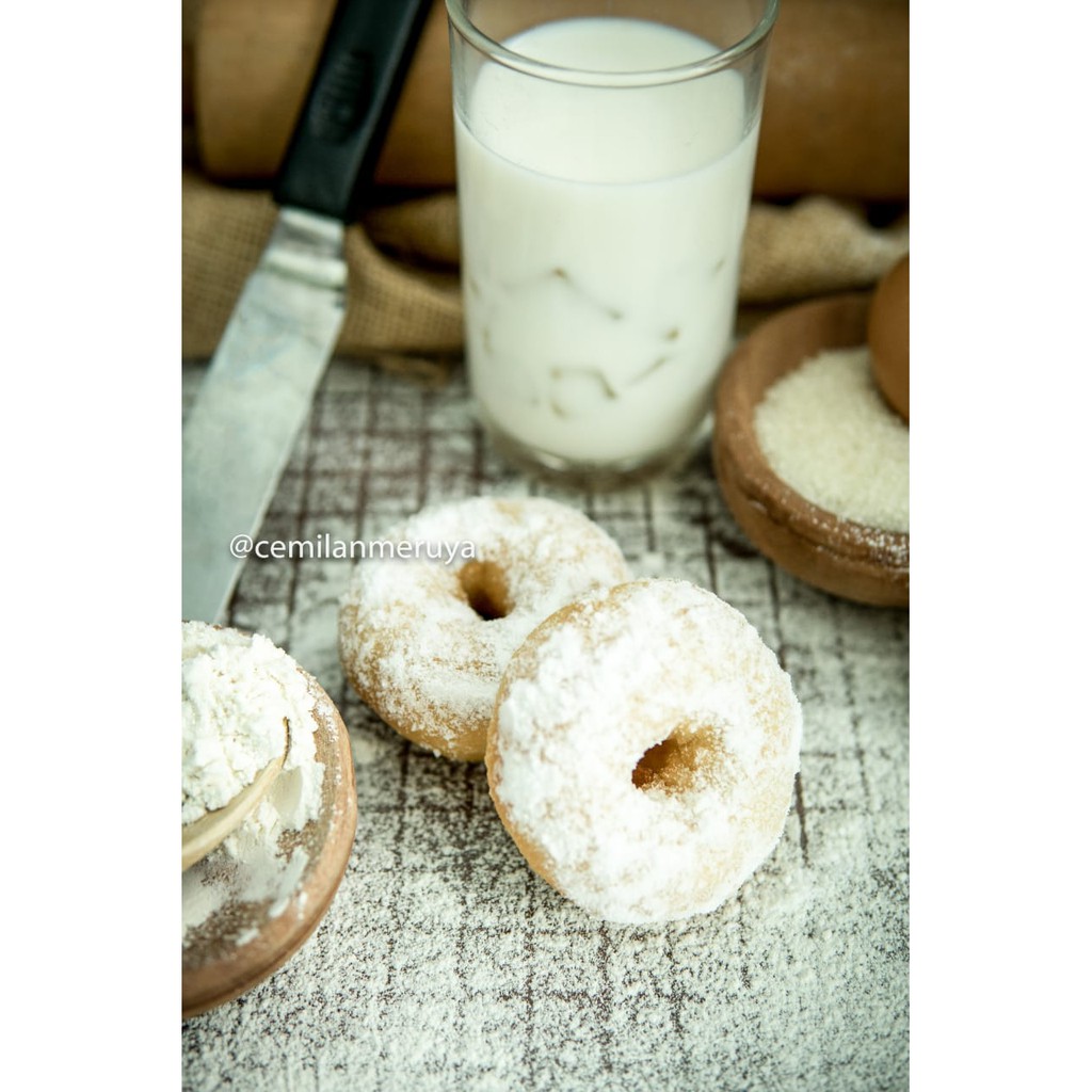 

Donat gula by cemilan meruya