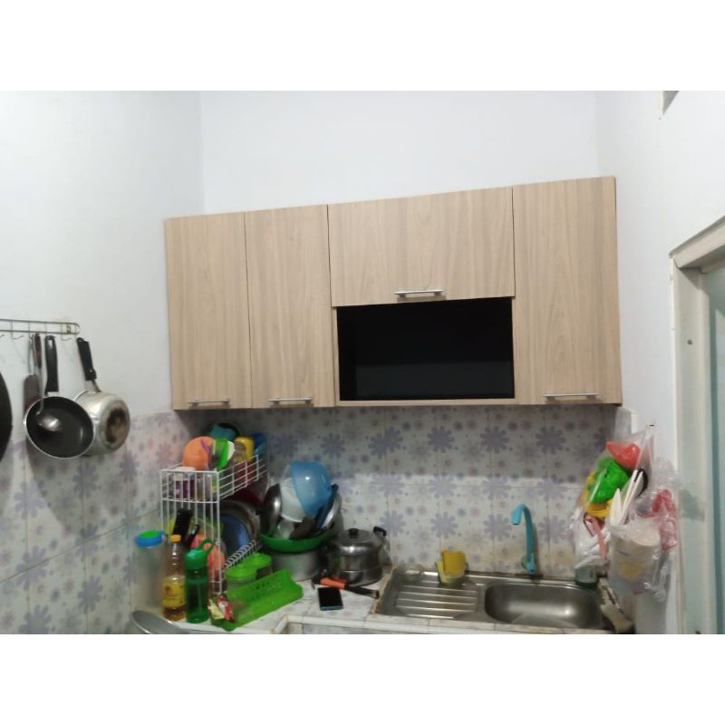 RAK PIRING LEMARI GANTUNG DAPUR KITCHEN SET ATAS RAK BUMBU 5155UKURAN
P160 L 32 T 80 CM