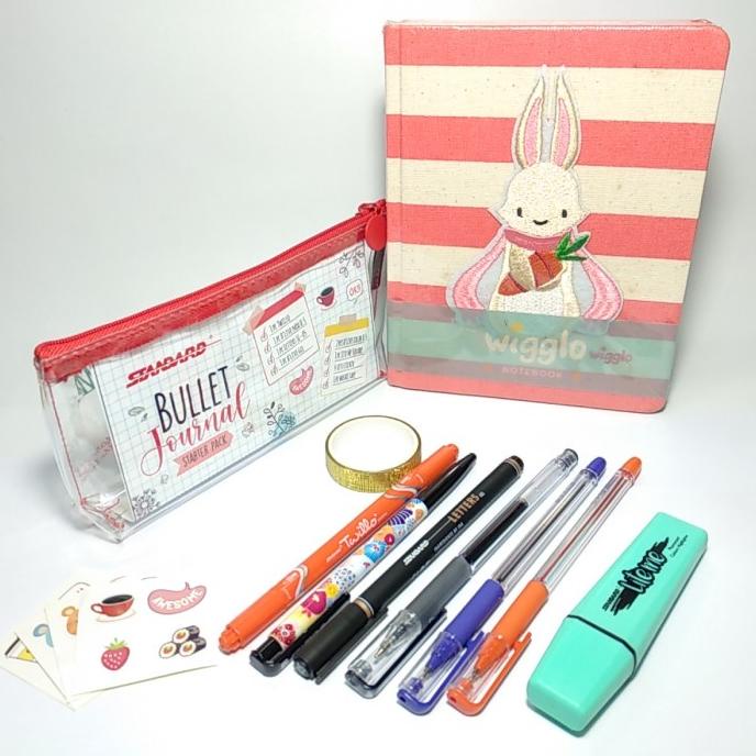 

PAKET NOTEBOOK CANVAS - RABBIT PINK + PENCIL CASE MIX SERIES