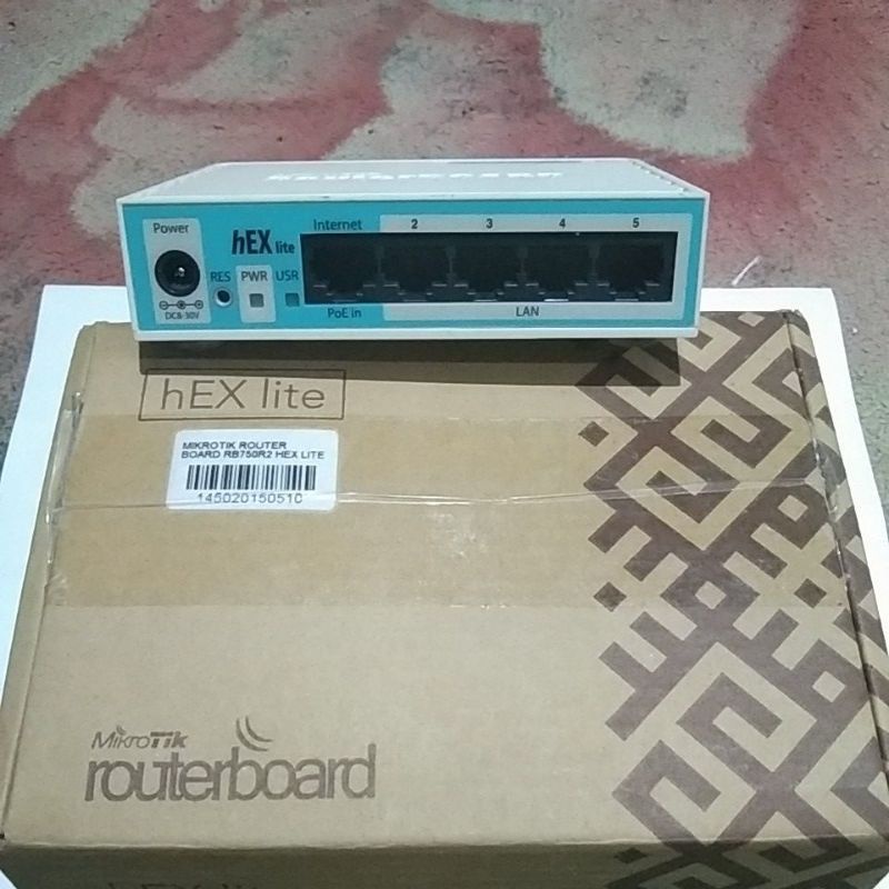 Mikrotik Rb750r2