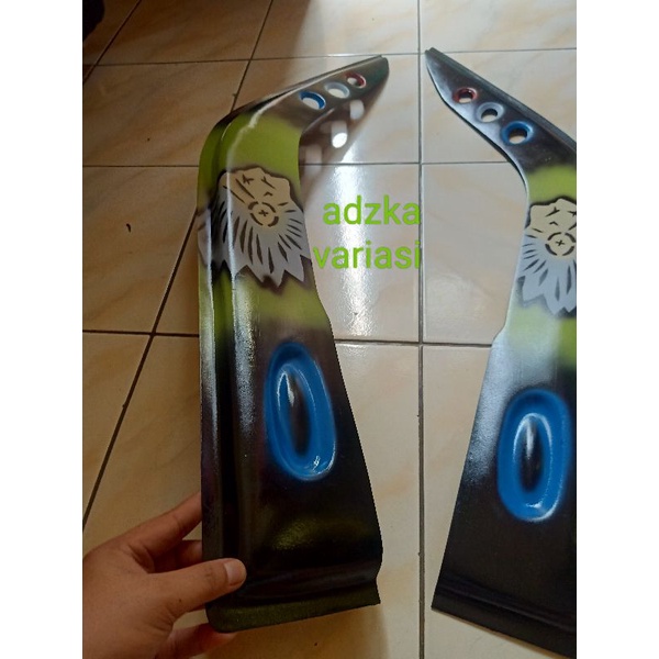 talang air mobil Suzuki Futura model air brush