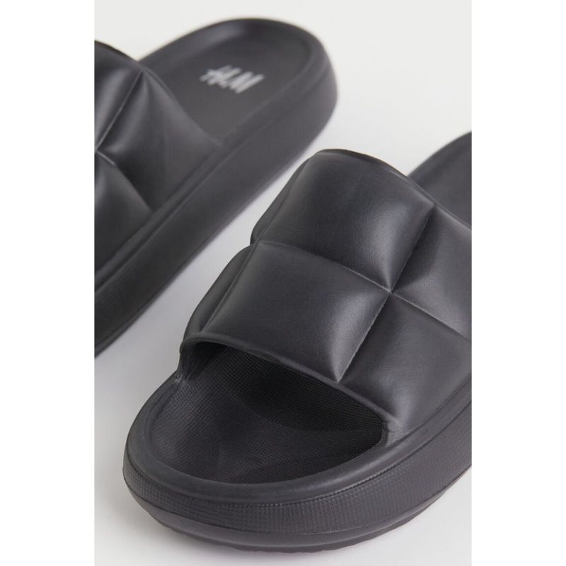 H*M PREMIUM RUBBER SANDALS+FREE PAPERBAG