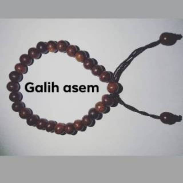 Gelang kayu stigi