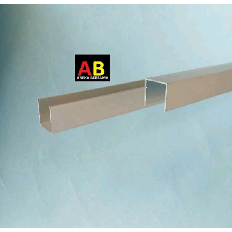 Lis U Aluminium 12mm x 12mm x 12mm silver 199.5cm