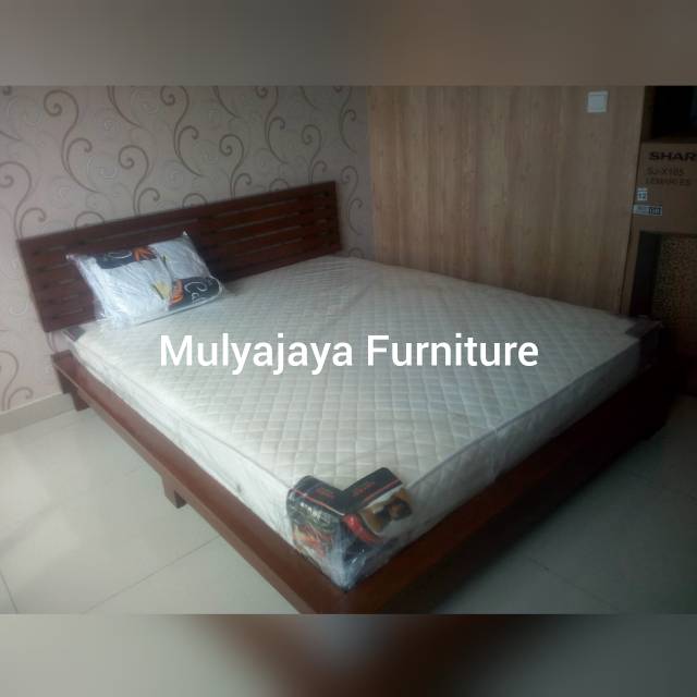 Ranjang tenpat tidur minimalis kayu jati asli