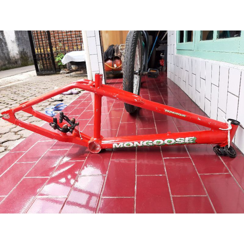 frame mongoose