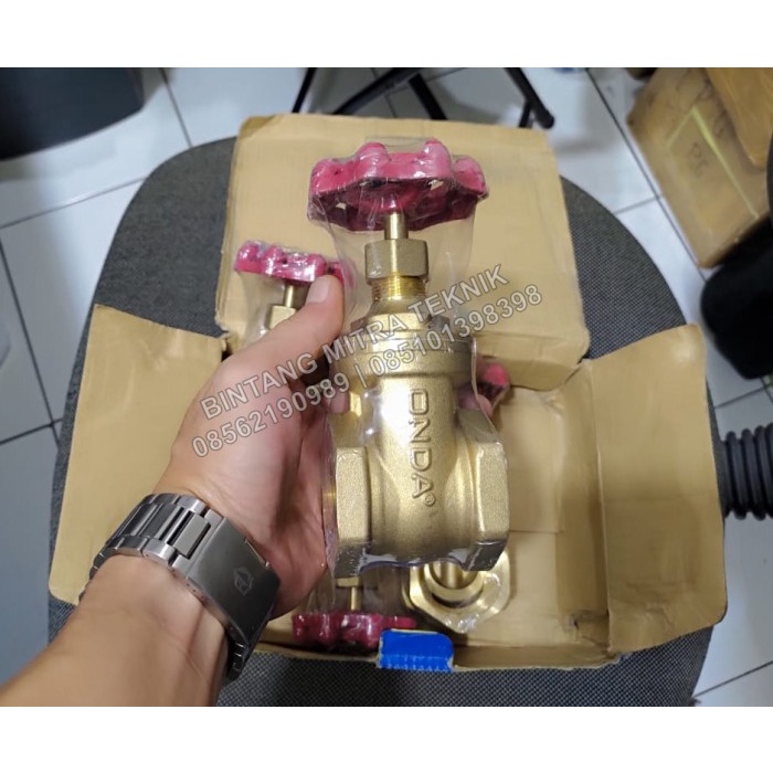 GATE VALVE ONDA STOP KRAN KUNINGAN ONDA 1 1/2"