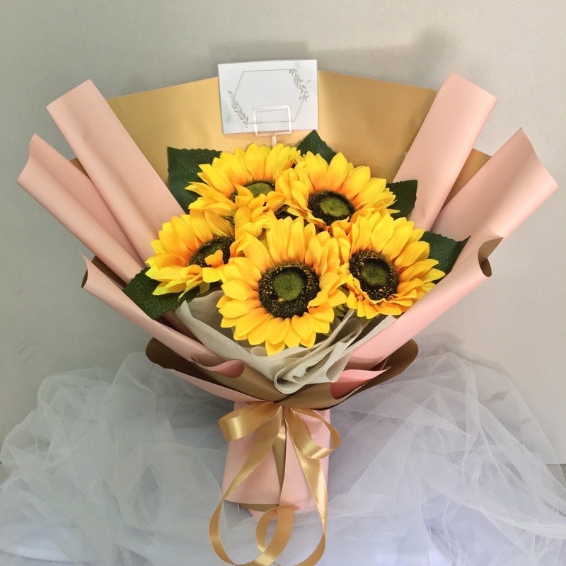 buket bunga / buket bunga matahari / buket bunga wisuda / buket tunangan / buket lamaran