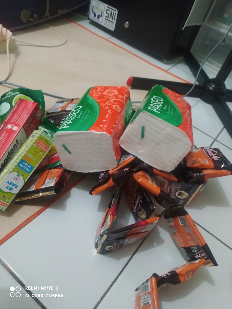 Sunlight Jeruk Nipis 755 Ml Refil Untuk Mencuci Piring