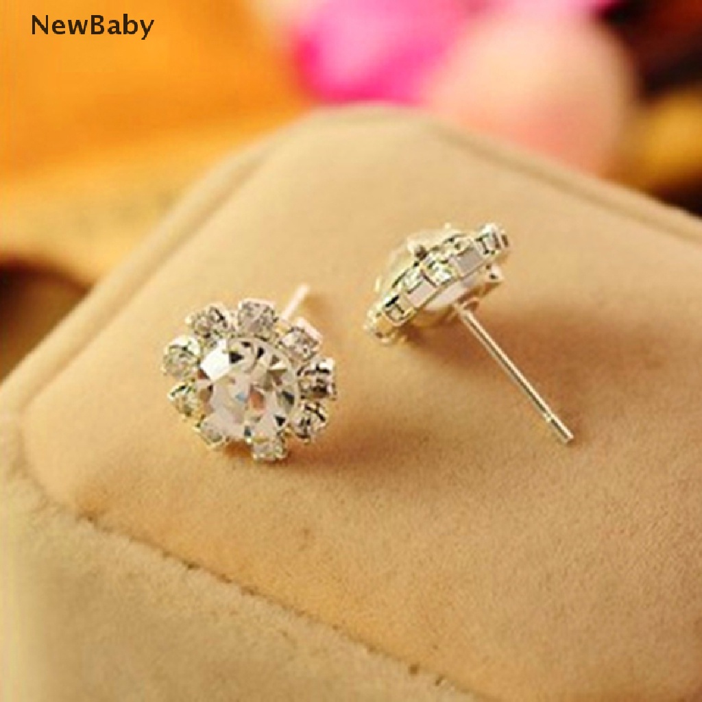 Anting Stud Kristal Bentuk Bunga Untuk Wanita