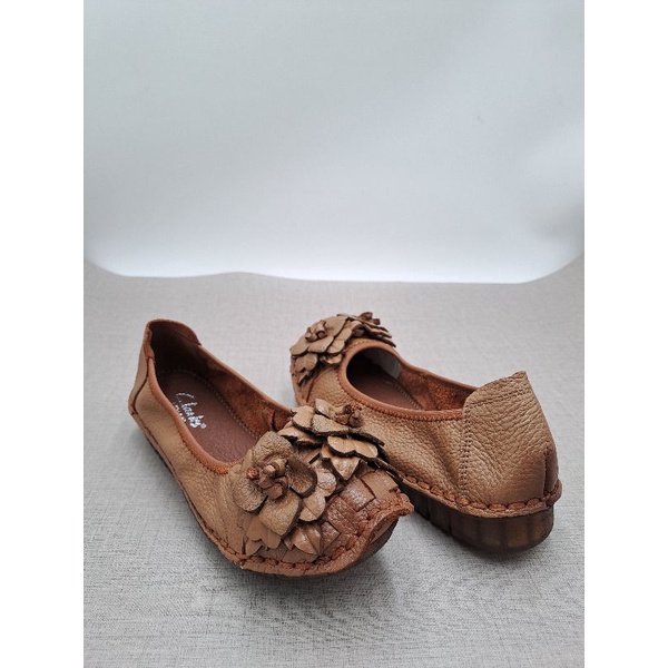 Sepatu Clarks flat bunga 2 / Clarks bunga