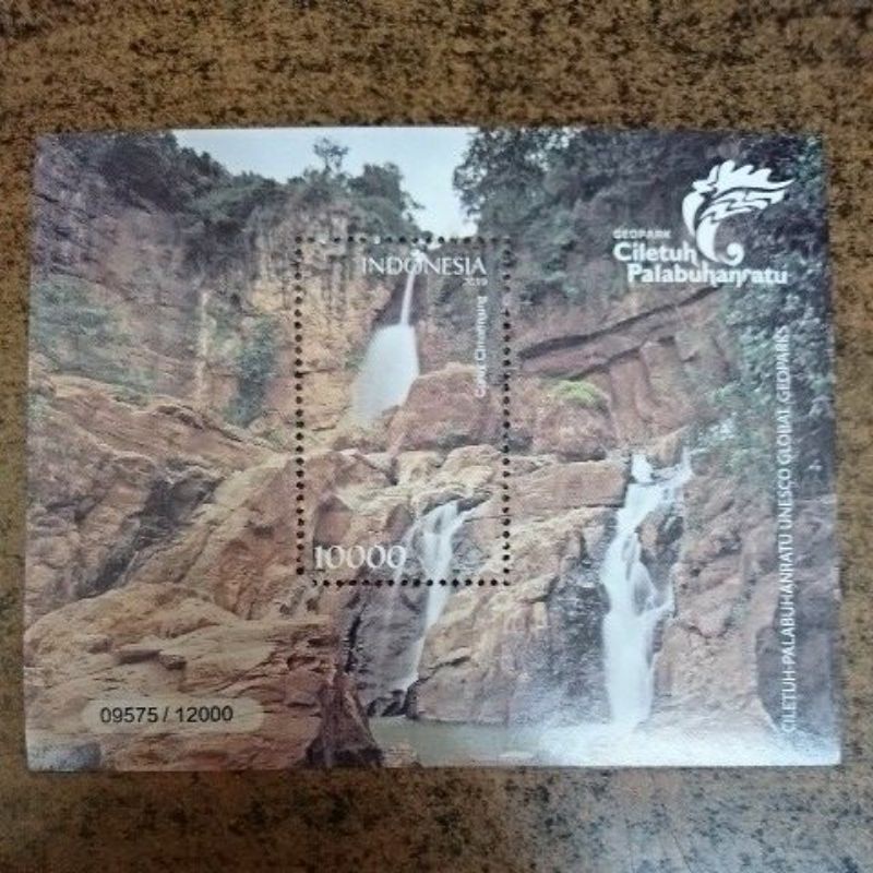 

Souvenir Sheet Indonesia seri Geopark Ciletuh Pelabuhan Ratu Curug Cimarinjung 2019