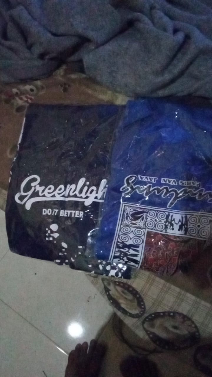 Kaos Pria/pakaian Pria/bandung Batik Kotak/kaos Murah/kaos Distro Premium