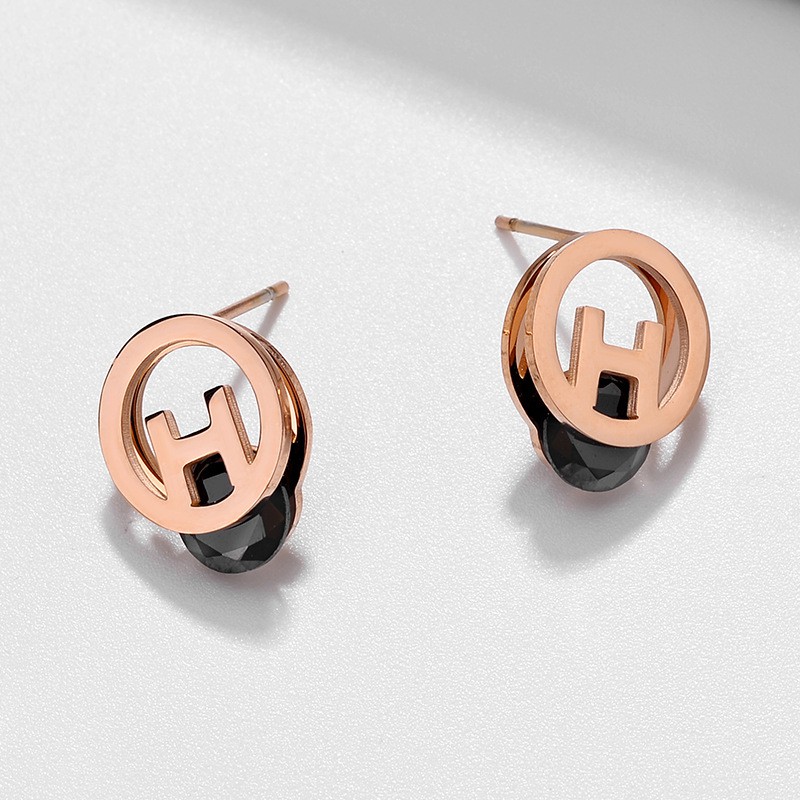 Anting Titanium Anti Karat Korea Model H - ercassia