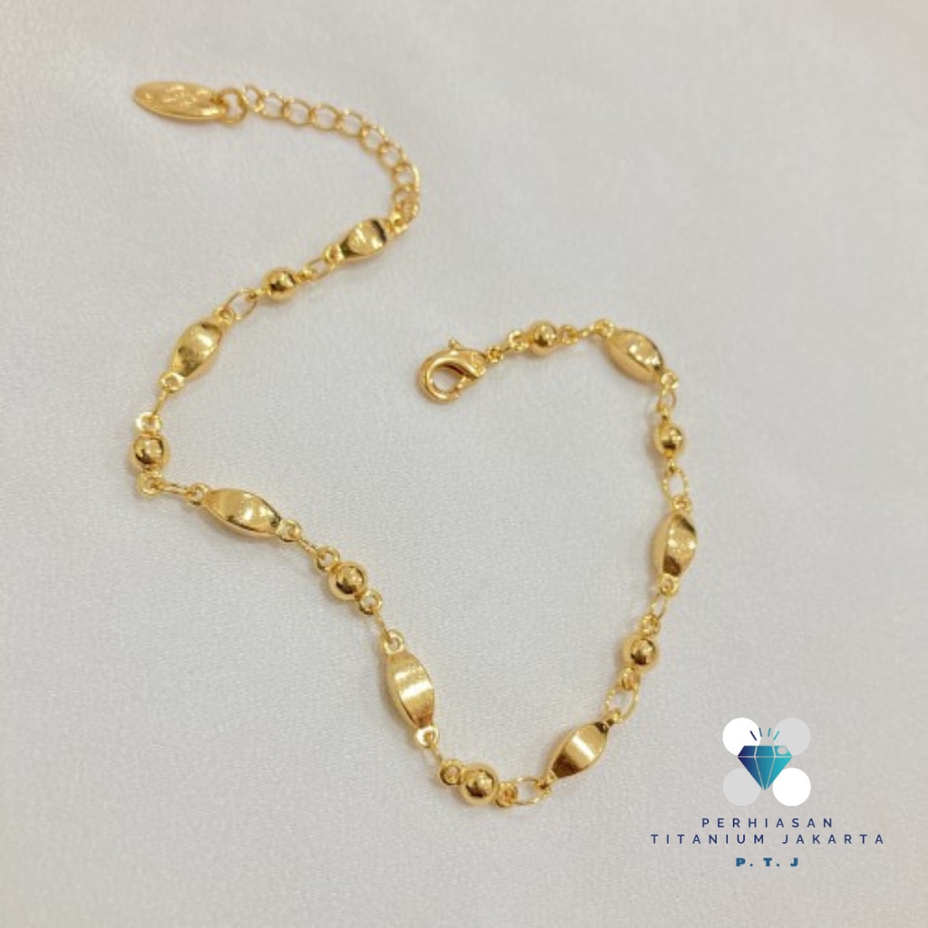 Gelang Tangan Wanita Lapis Emas Aksesoris Fashion Kekinian Asesoris Anti Karat M22B-GLE82