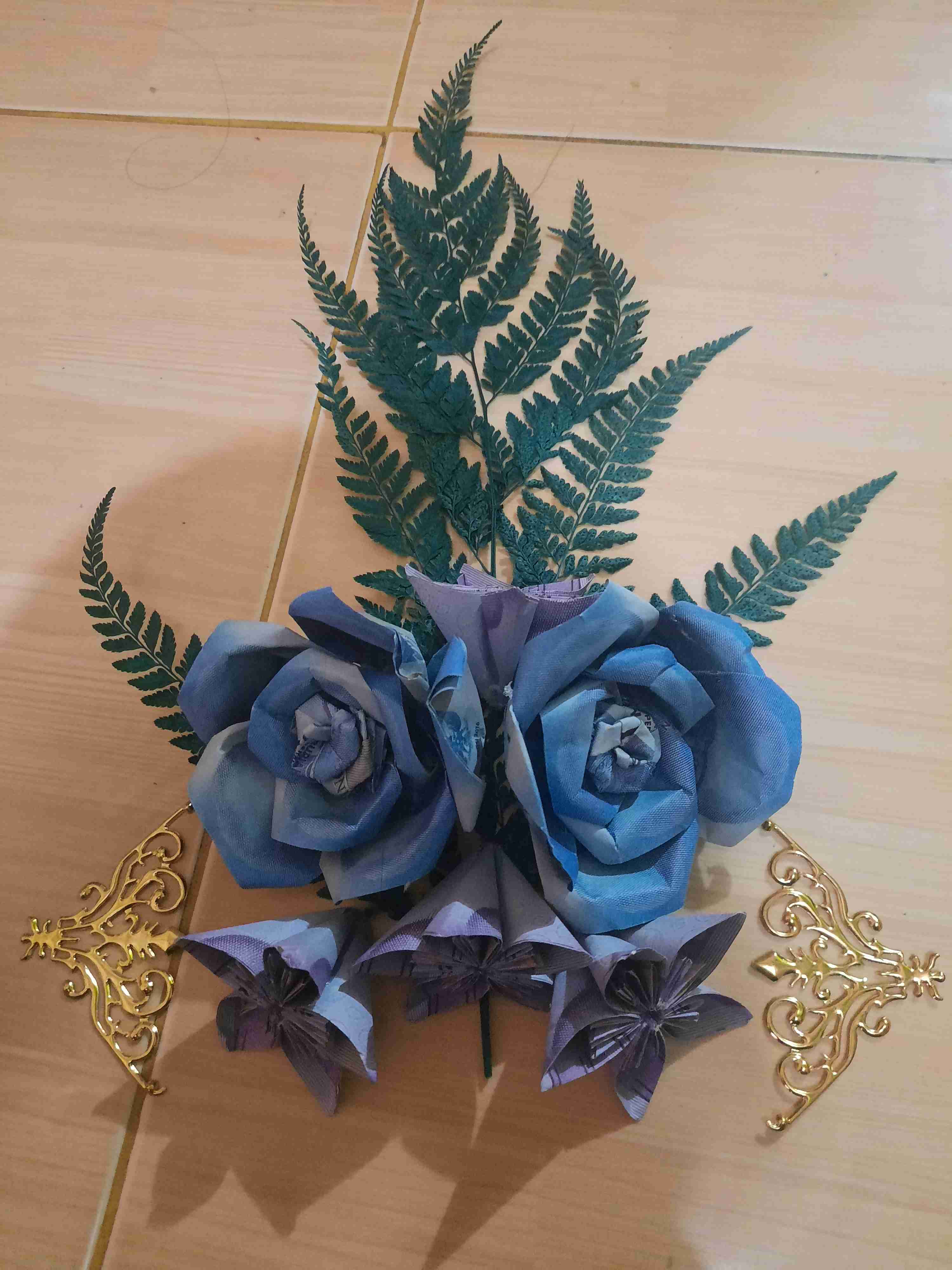 New Model Bunga Uang Mawar