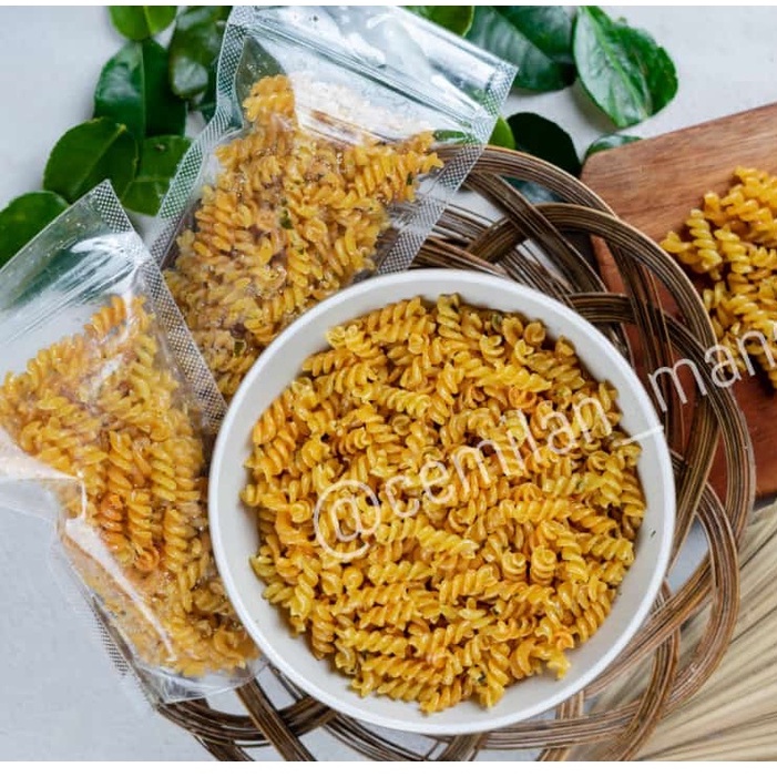 BASRENG ISI 100 GRAM BASO GORENG BASRENG CIKRUH PEDAS DAN ORIGINAL TERMURAH DAN TERLARIS-MAKRONI SPIRAL ORI