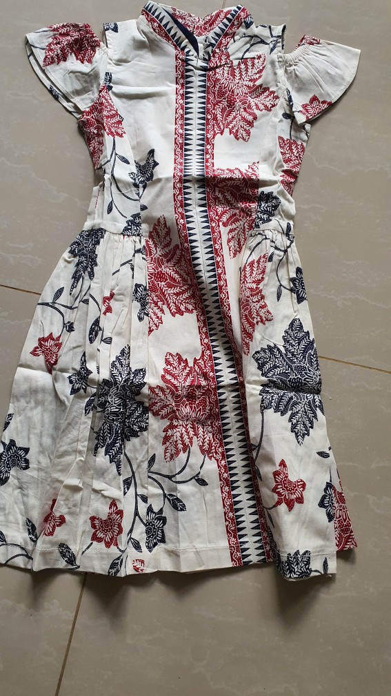 Popi Kids - Dress Batik Anak Perempuan