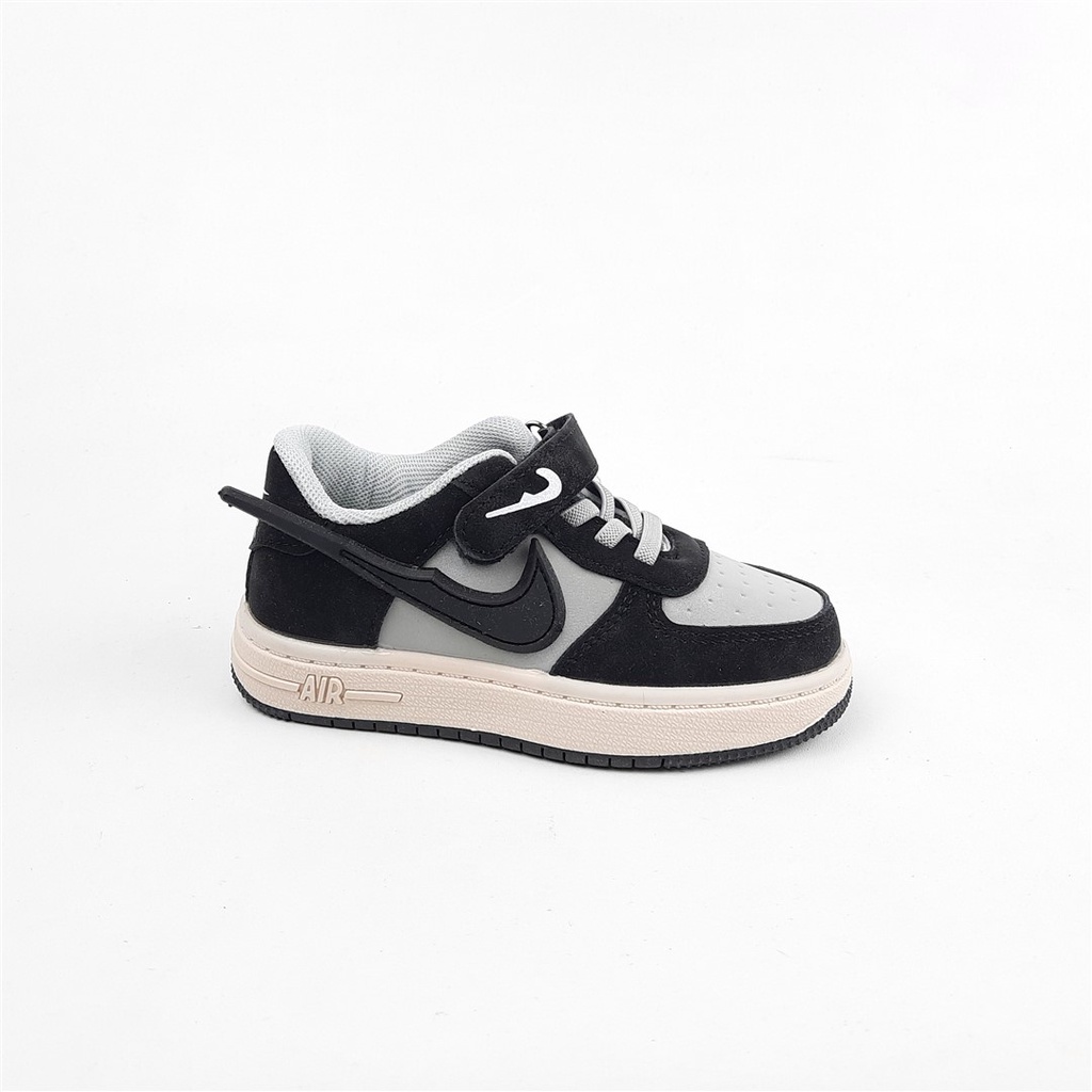 Sepatu sneakers anak laki-laki B.666 27-31