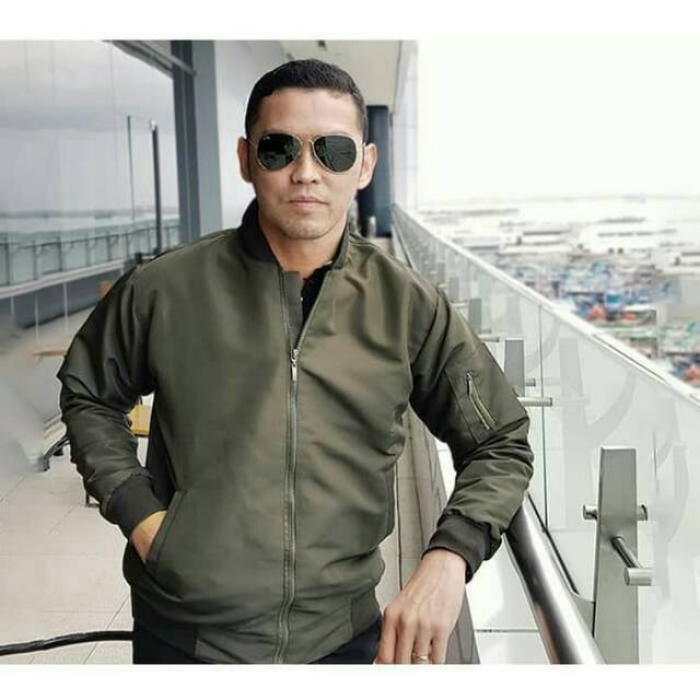 GREEN ARMY JAKET BOMBER PRIA MEN JACKET FASHION OUTERWEAR