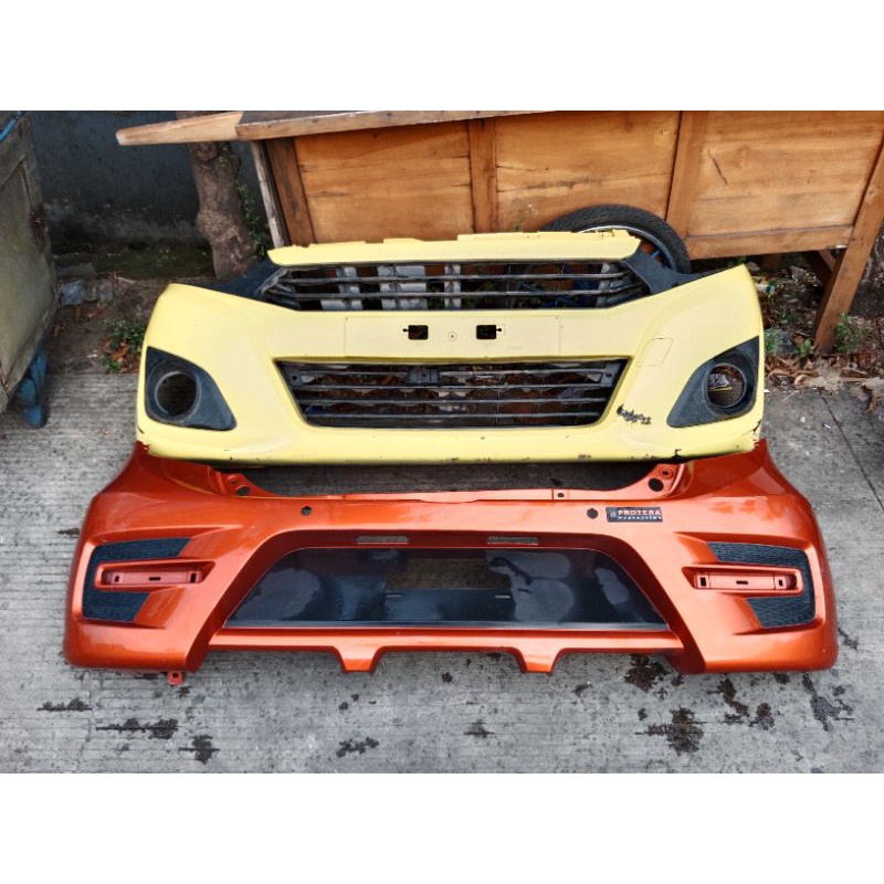 Bumper ayla