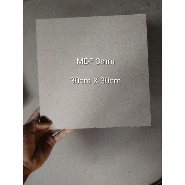 

MDF 3mm ukuran 30x30cm mulus, siap pakai.