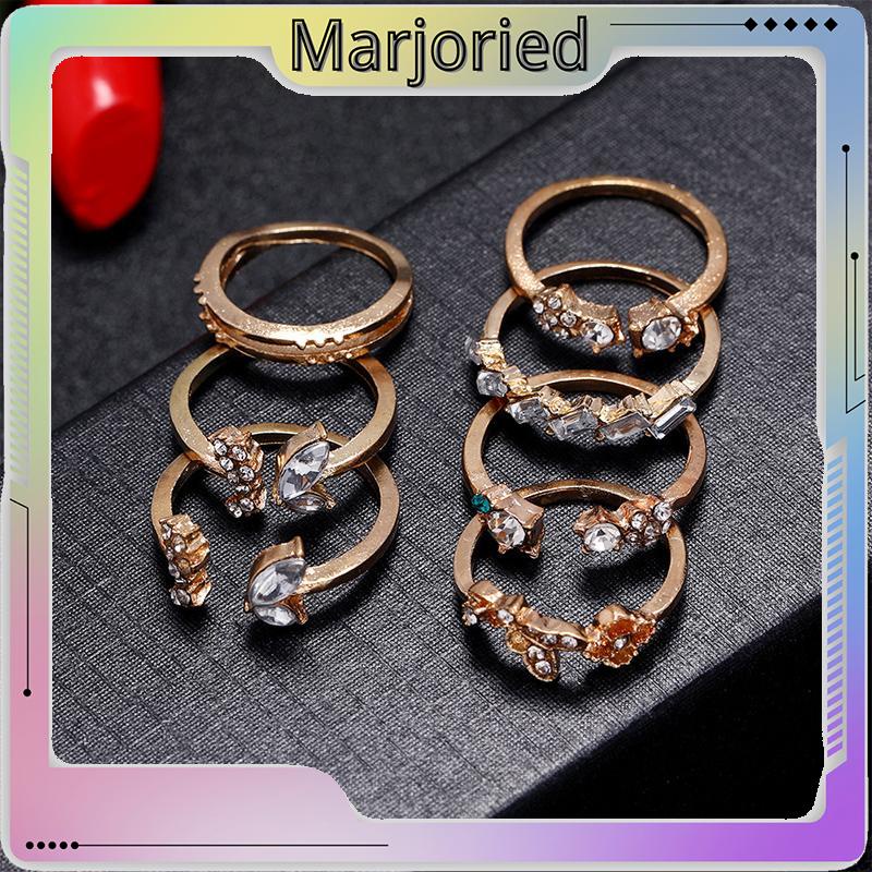 7 Set Cincin titanium Bentuk Kupu-Kupu Bintang Bulan Warna Emas Gaya Retro Bohemian-MJD