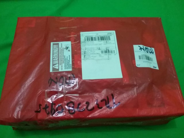 Bestway Kasur Angin Queen 3 Orang + Pompa + 2 Bantal + Sticker Lem