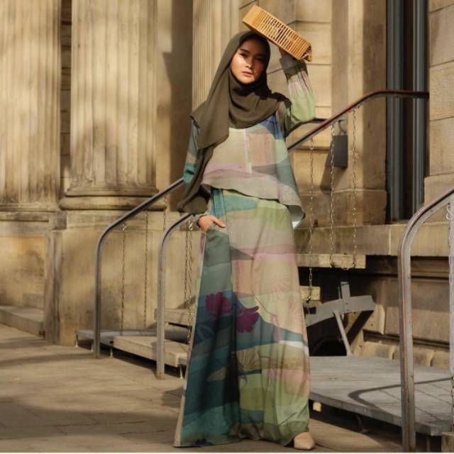 Naisya Dress Heaven Lights