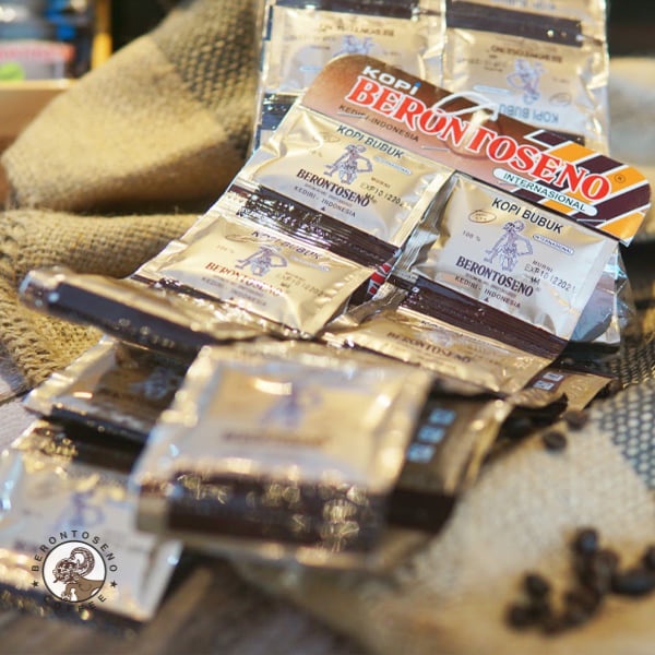 

Kopi Berontoseno Sachet Internasional Renteng (isi 10 Sachet) @3.5 gr