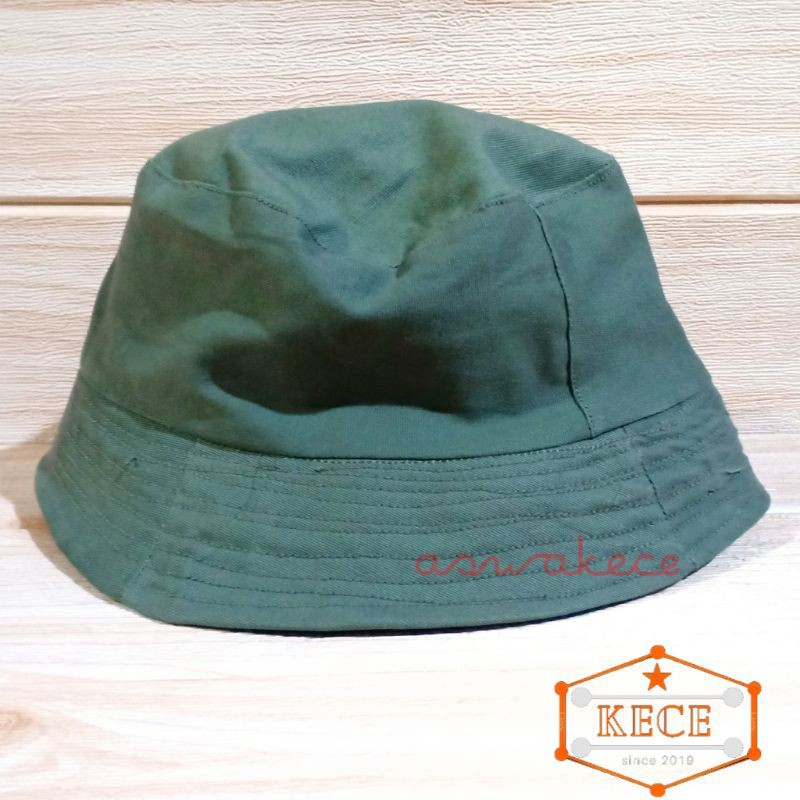 Topi Bucket Polos Warna Random