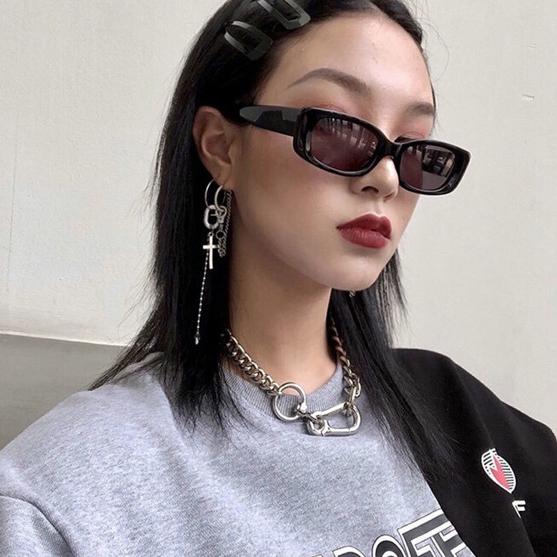 Kacamata Hitam Wanita Model Retro Harajuku Frame Kotak Kecil