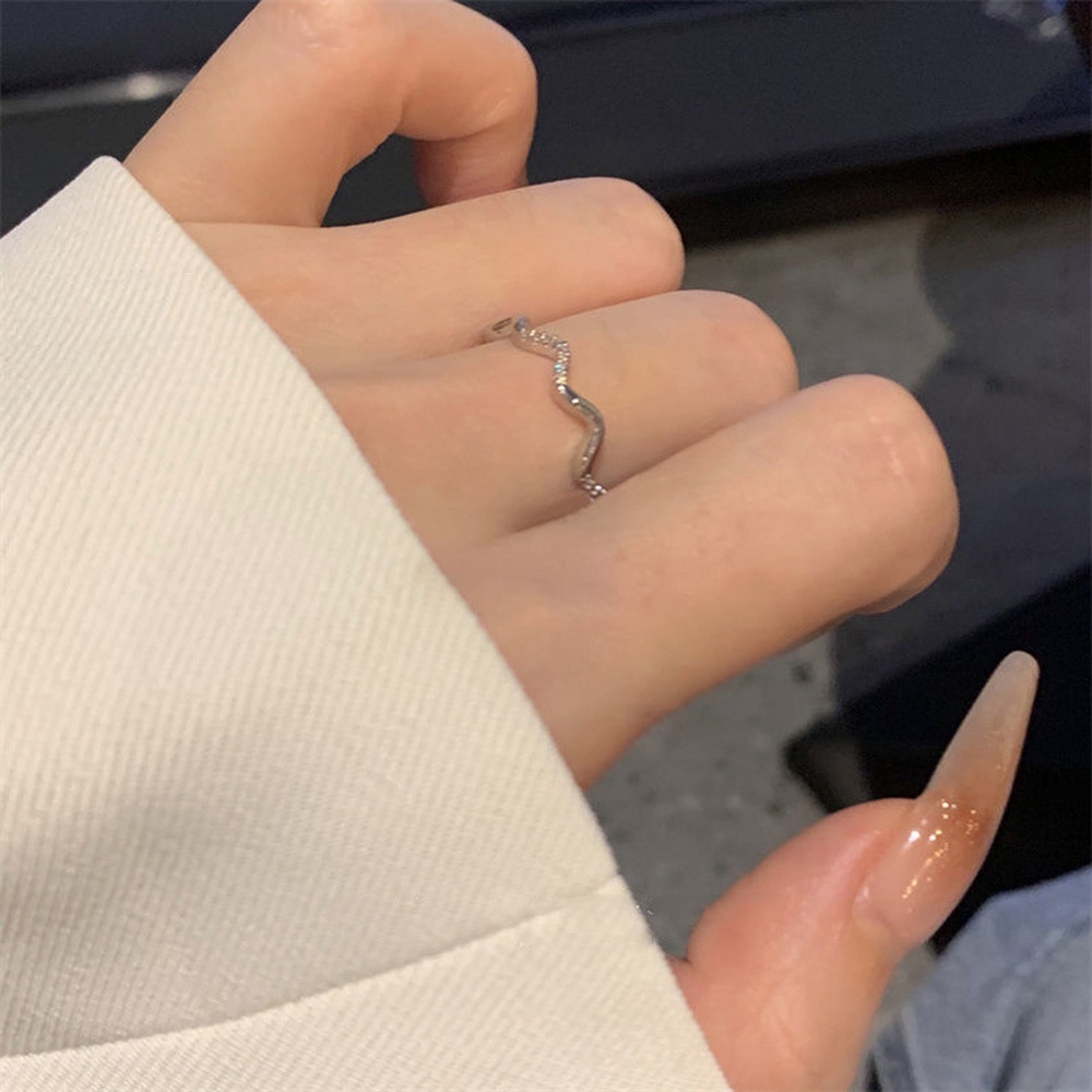 2pcs / set Cincin Jari Telunjuk Model Terbuka Dapat Disesuaikan Aksen Berlian Imitasi Untuk Wanita