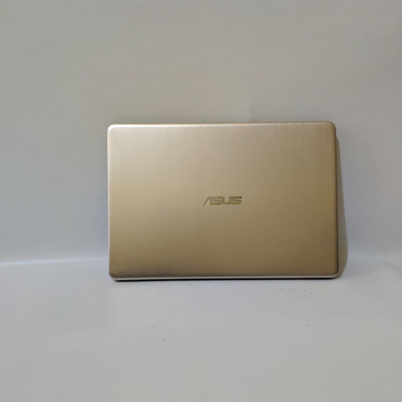 laptop ultrabook asus vivobook x406uar - core i3 gen8 - ram 8gb - ssd 256gb