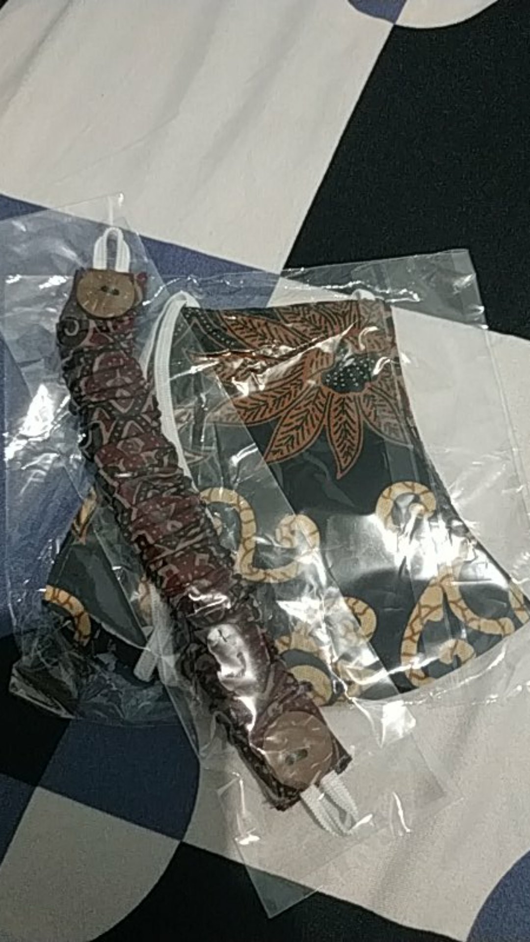 Cod Masker Dan Konektor Masker Batik Solo Bolak Balik Dua Lapis Jahitan Rapi Non Medis Washable