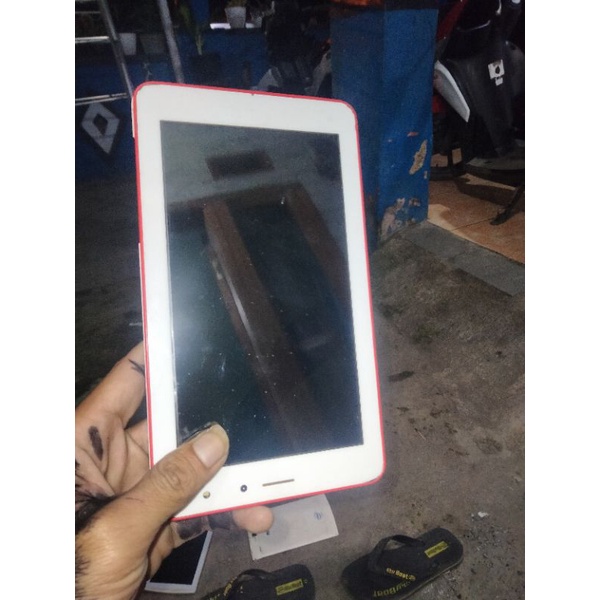 Jual tablet Advan E1C 3g m970902 mesin normal lcd pecah tc bagus